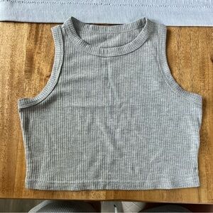 Gray cropped tank